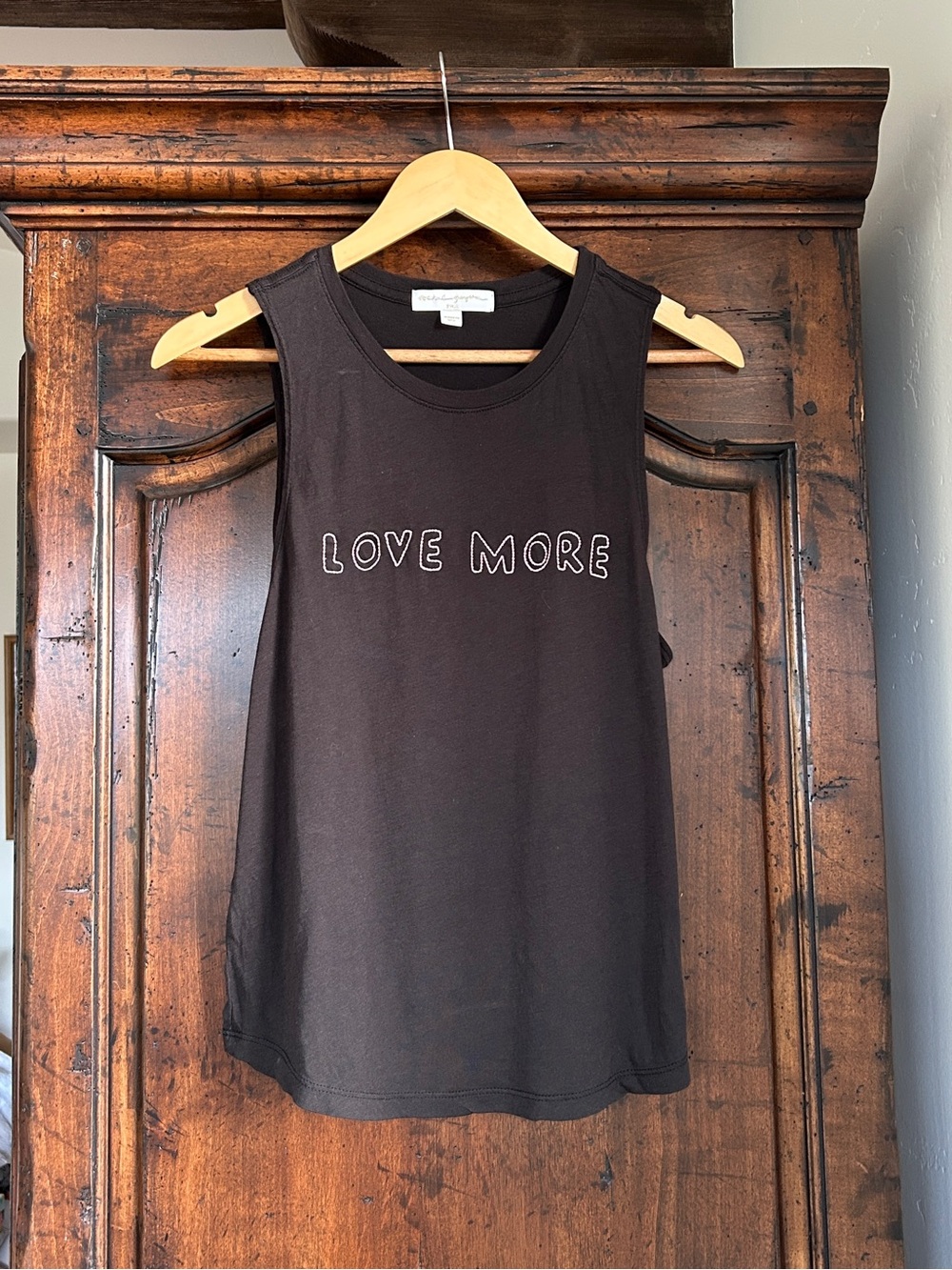 Spiritual Gangster Black / Pink 'LOVE MORE' Graphic Tank Size Small